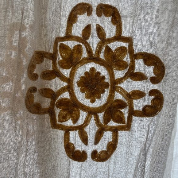 Linen Curtains (2 panels) - Picture 2 of 2